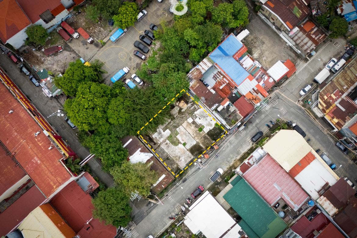 Land for Sale in Bangkal, Makati, Metro Manila near MRT-3 Magallanes – photo 3