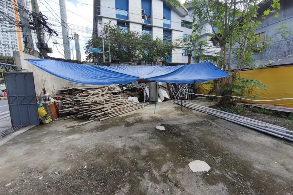 Land for Sale in Bangkal, Makati, Metro Manila near MRT-3 Magallanes – photo 2