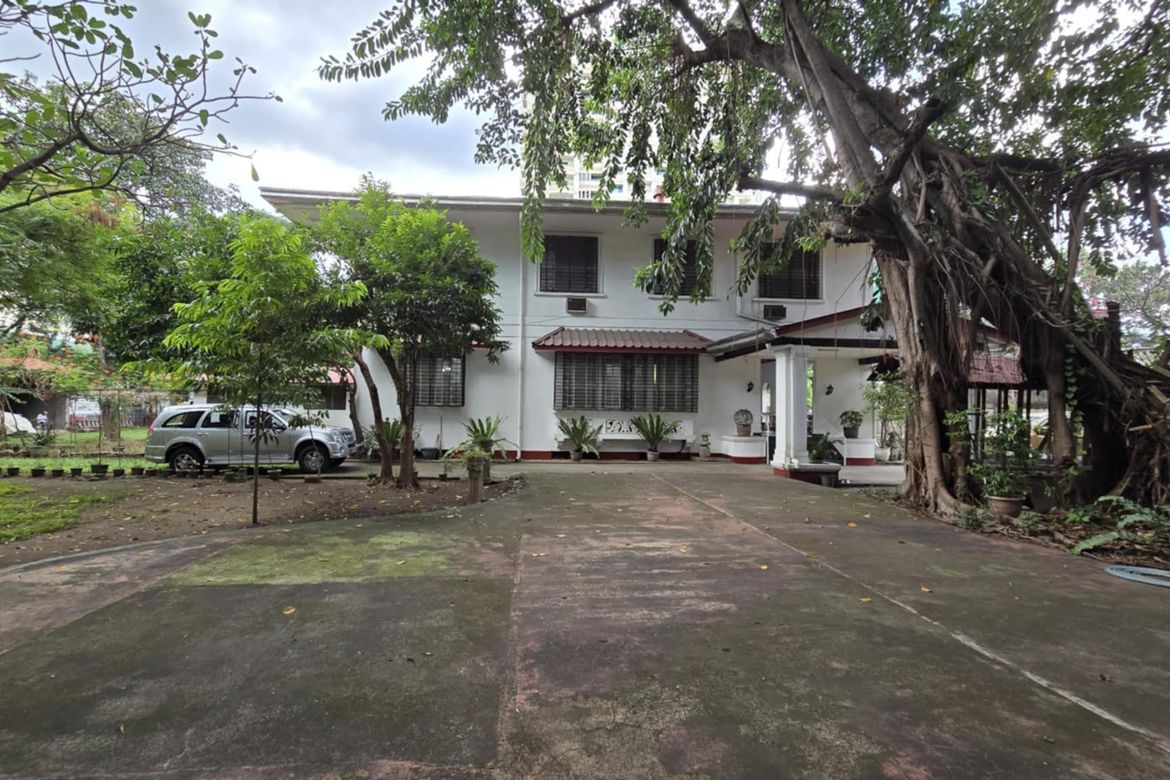 Land for Sale in Barangay 73, Pasay, Metro Manila near LRT-1 Libertad