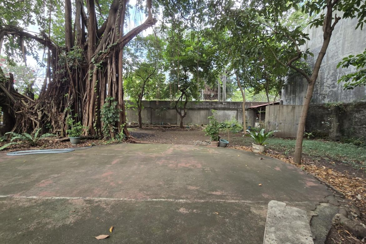 Land for Sale in Barangay 73, Pasay, Metro Manila near LRT-1 Libertad – photo 3