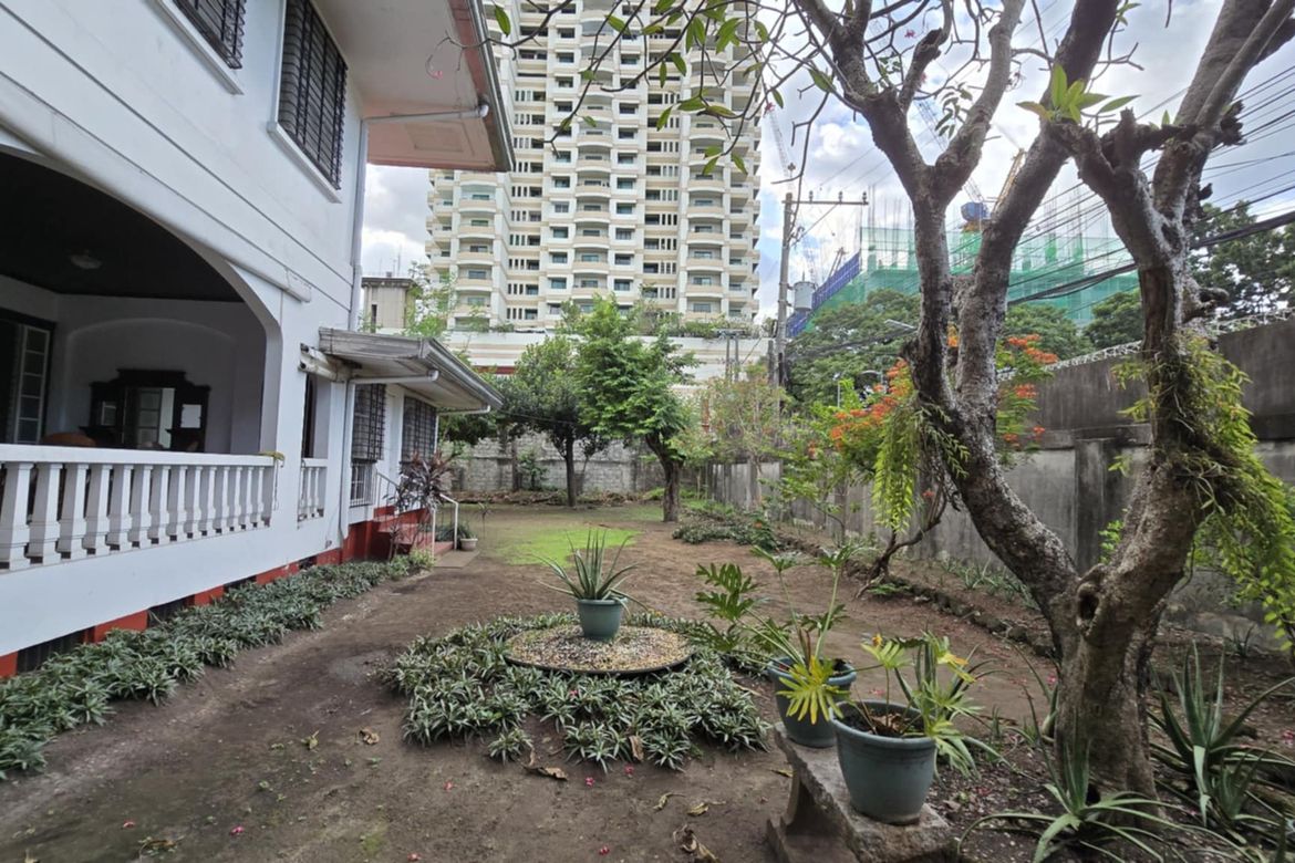 Land for Sale in Barangay 73, Pasay, Metro Manila near LRT-1 Libertad – photo 4