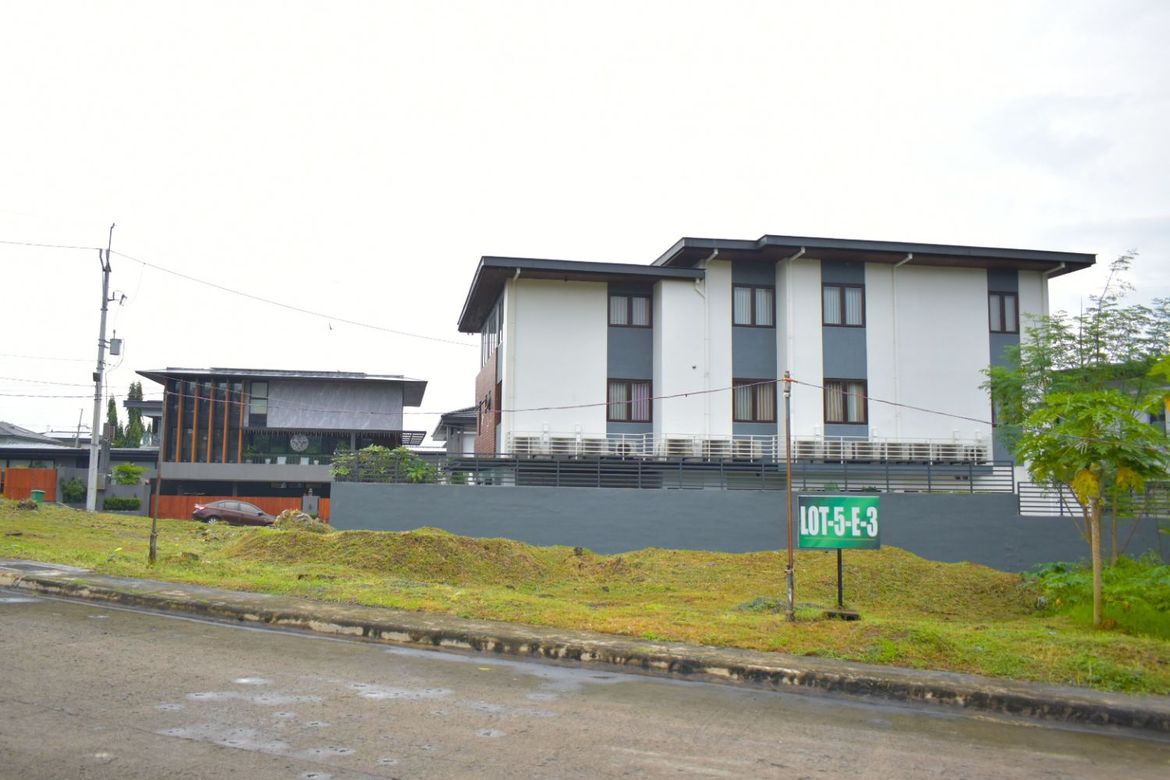 Land for Sale in Batasan Hills, Quezon City, Metro Manila – photo 5