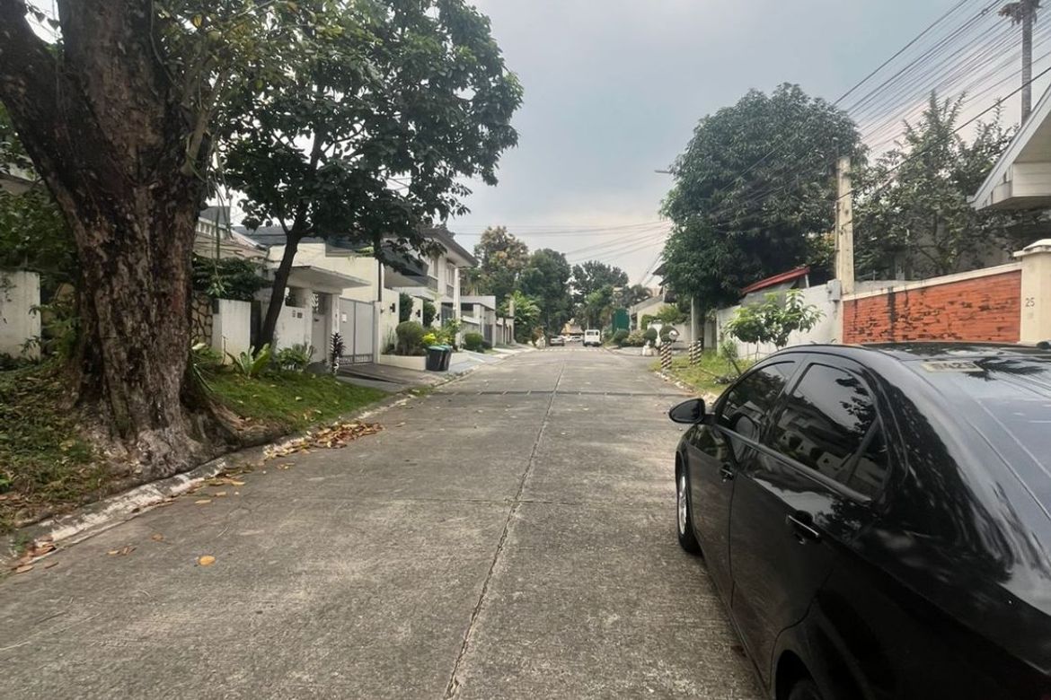 Land for Sale in Batasan Hills, Quezon City, Metro Manila – photo 2