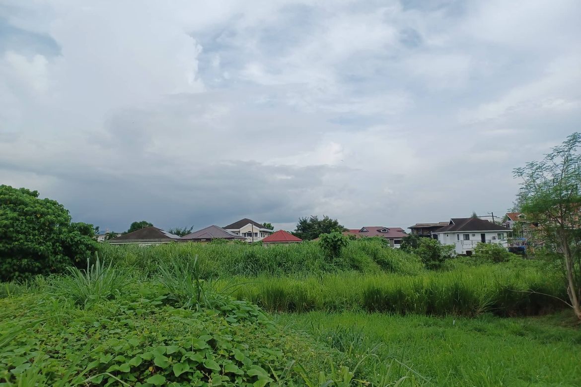 Land for Sale in Batasan Hills, Quezon City, Metro Manila – photo 2