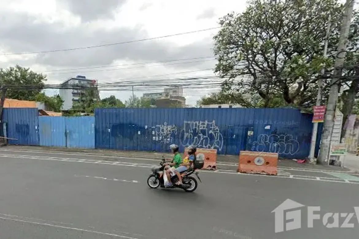 Land for Sale in Batasan Hills, Quezon City, Metro Manila – photo 4