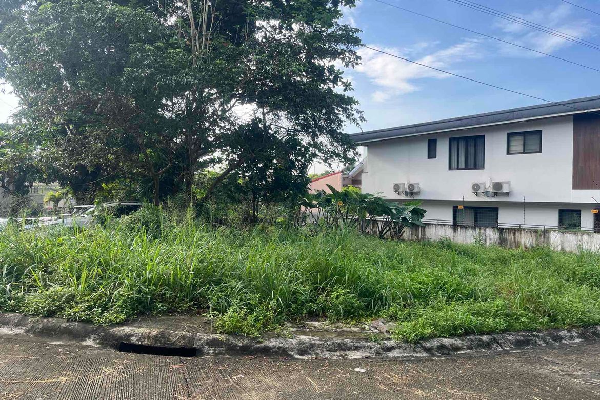 Land for Sale in Batasan Hills, Quezon City, Metro Manila