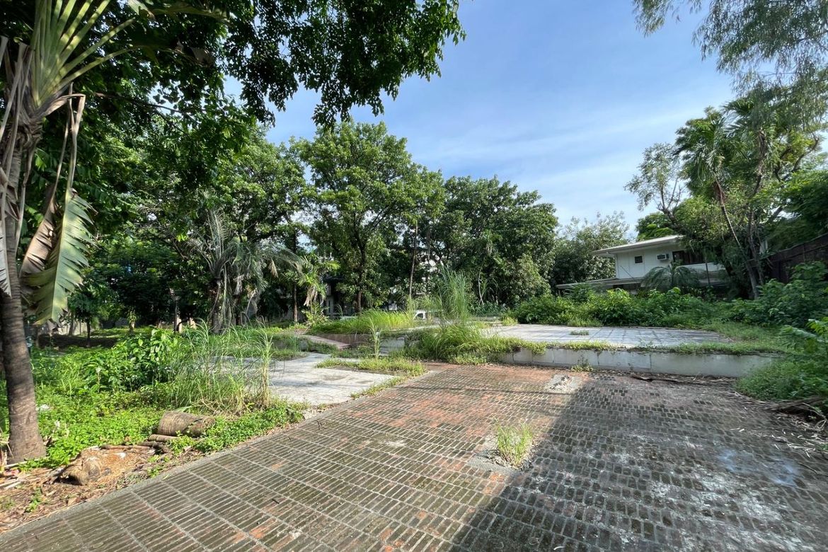 Land for Sale in Bel-Air, Makati City – photo 7