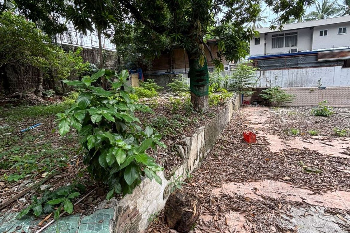 Land for Sale in Bel-Air, Makati, Metro Manila – photo 2