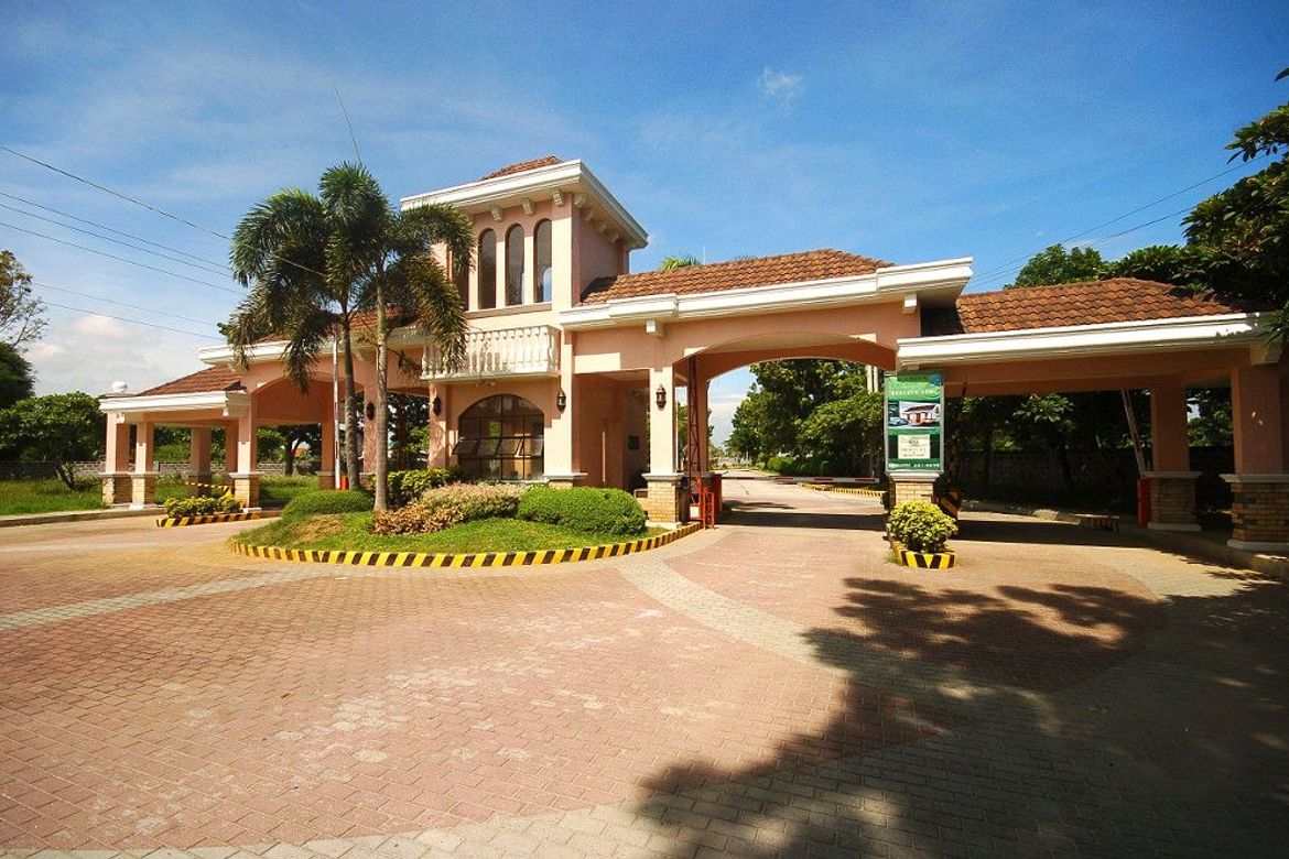 Land for Sale in Beverly Place, Nueva Victoria, Mexico, Pampanga