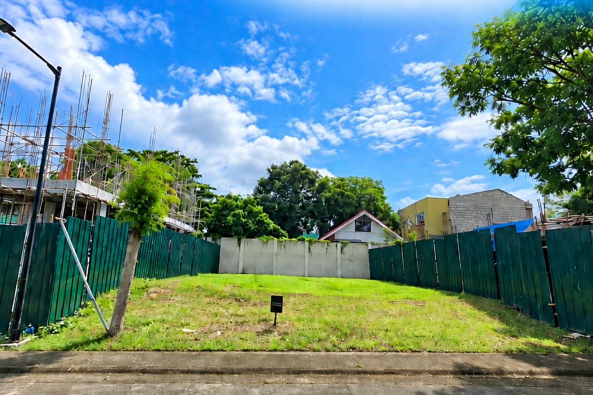 Land for Sale in Broadfield, Biñan, Laguna
