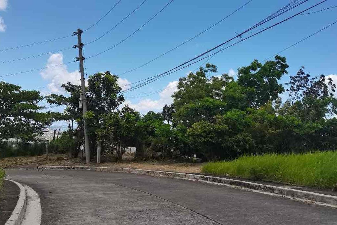 Land for Sale in Bulacao, Talisay, Cebu