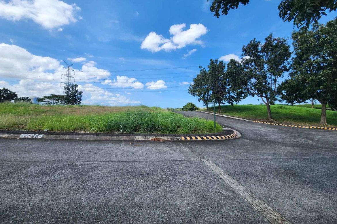 Land for Sale in Cabilang Baybay, Carmona, Cavite