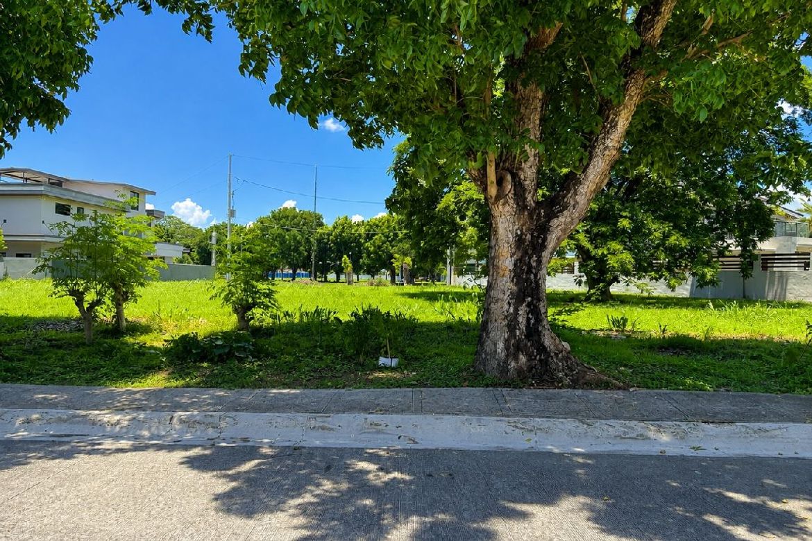 Land for Sale in Cabilang Baybay, Carmona, Cavite