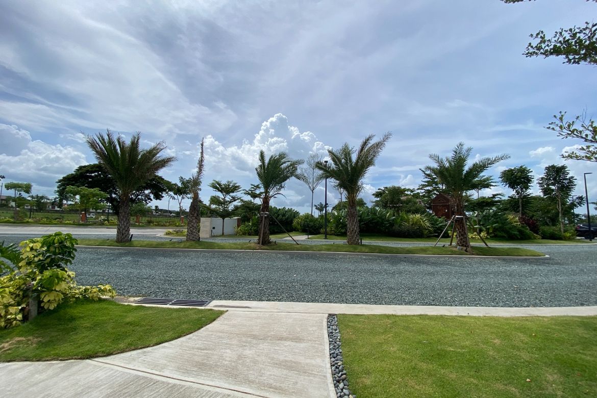 Land for Sale in Canlubang, Calamba, Laguna – photo 8