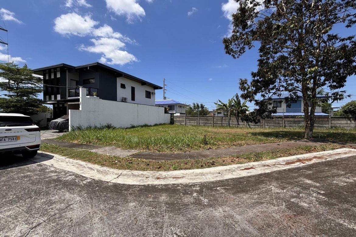 Land for Sale in Canlubang, Calamba, Laguna – photo 2