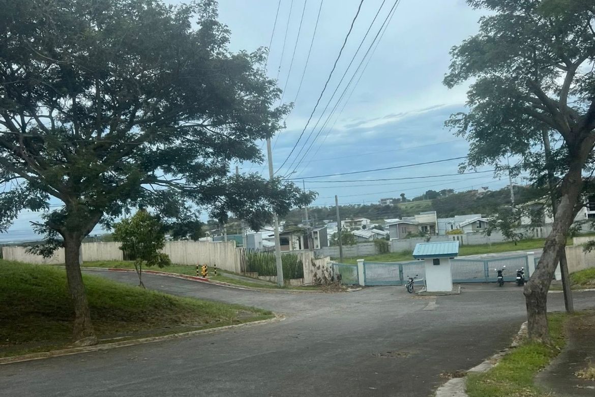 Land for Sale in Canlubang, Calamba, Laguna – photo 3