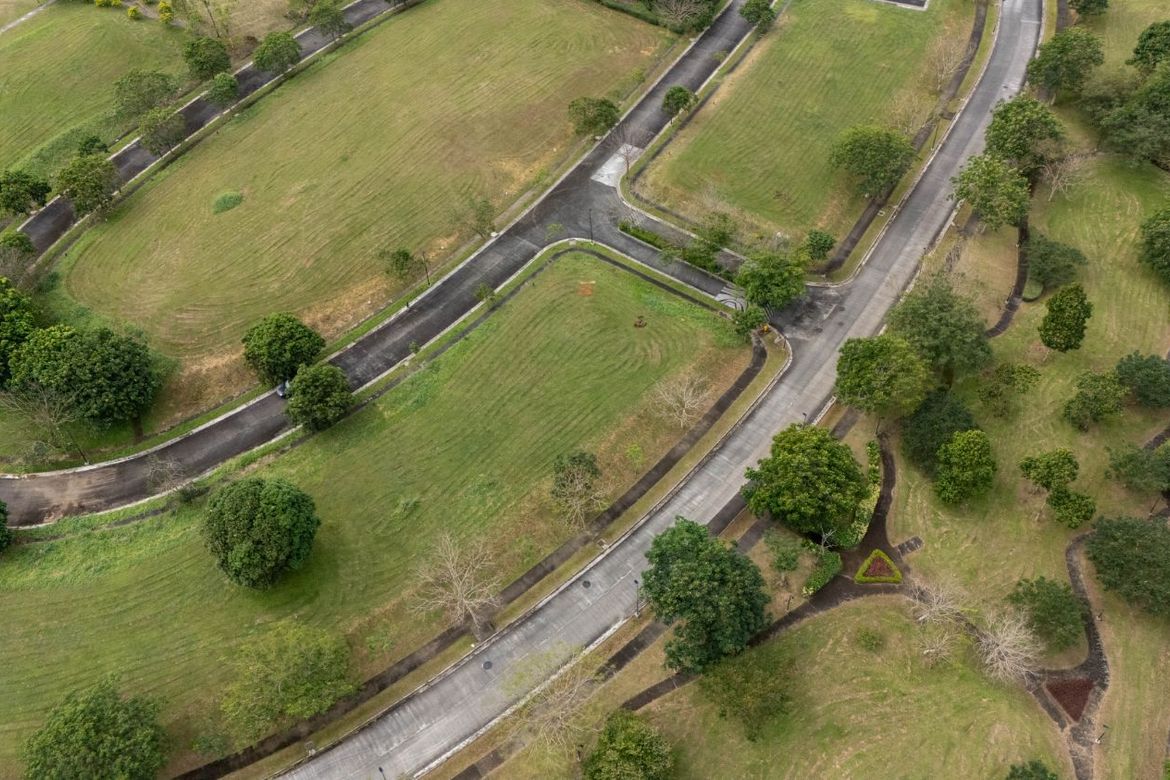 Land for Sale in Canlubang, Calamba, Laguna