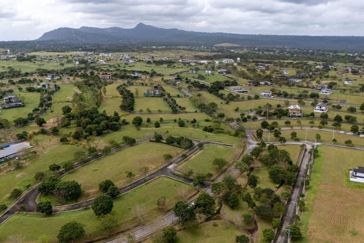 Land for Sale in Canlubang, Calamba, Laguna – photo 3