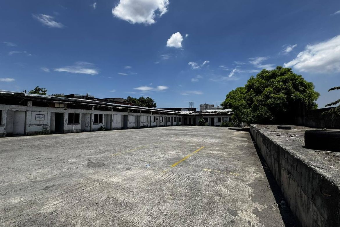 Land for Sale in Carmona, Makati, Metro Manila