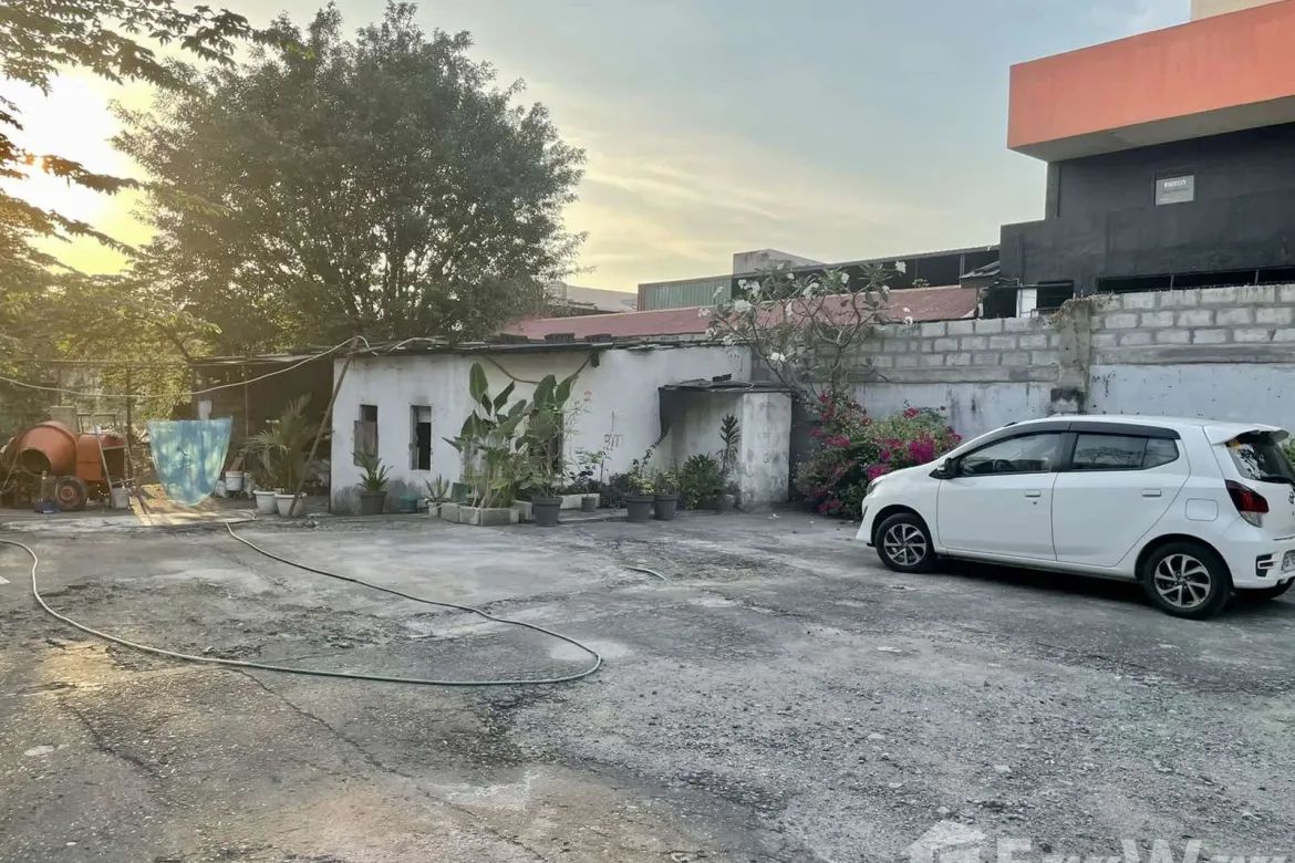 Land for Sale in Comembo, Makati, Metro Manila – photo 4