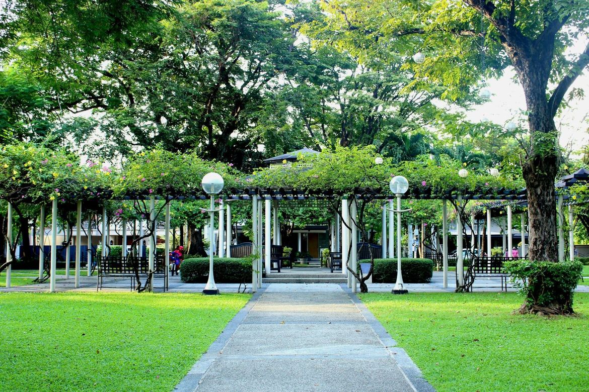 Land for Sale in Dasmariñas Village, Dasmariñas North, Makati City near MRT-3 Magallanes – photo 2