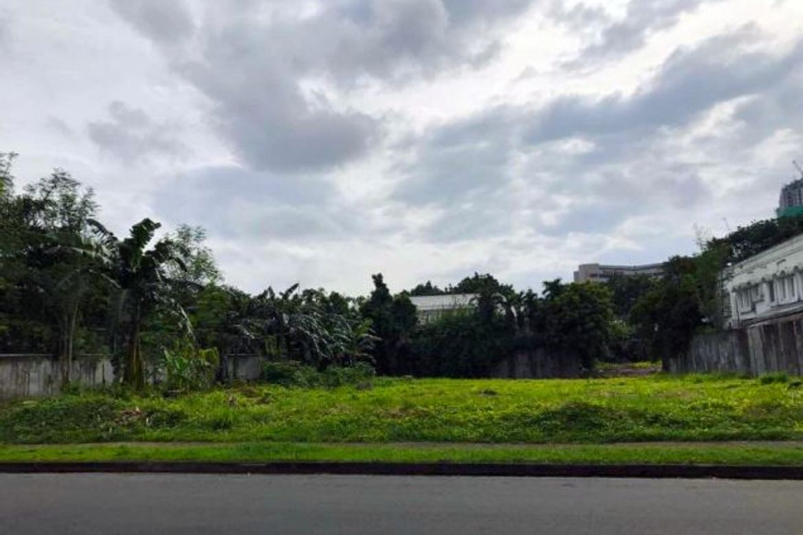 Land for Sale in Dasmariñas Village, Dasmariñas North, Makati, Metro Manila near MRT-3 Magallanes