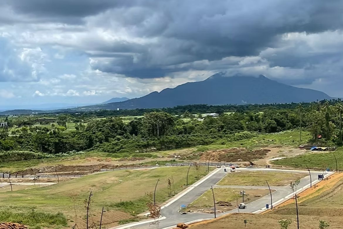 Land for Sale in Enara at Nuvali Heights, Canlubang, Calamba, Laguna – photo 5