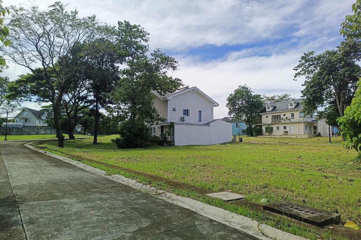 Land for Sale in Georgia Club, Don Jose, Santa Rosa, Laguna – photo 2