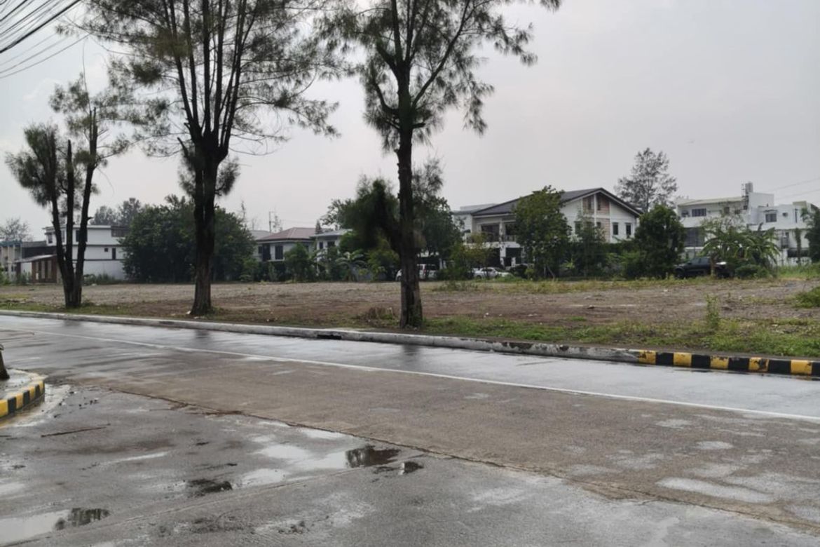 Land for Sale in Greenwoods Executive Village, San Miguel, Pasig, Metro Manila – photo 8