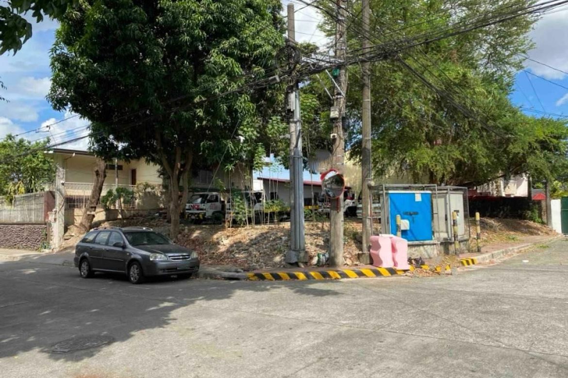 Land for Sale in Industrial Valley, Marikina, Metro Manila near LRT-2 Katipunan – photo 3