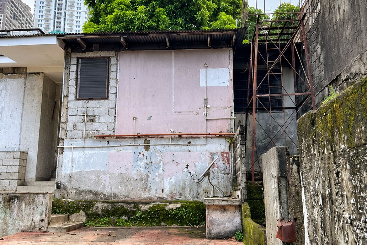 Land for Sale in Kapitolyo, Pasig, Metro Manila