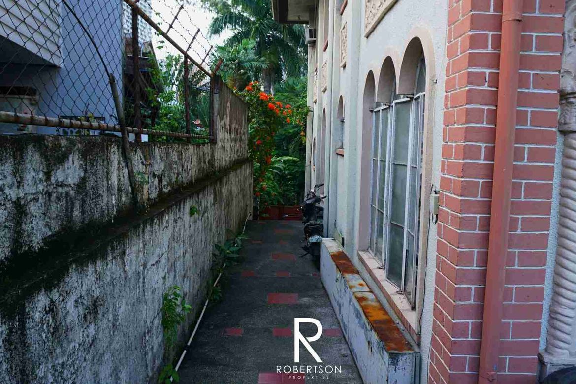 Land for Sale in Kapitolyo, Pasig, Metro Manila – photo 3