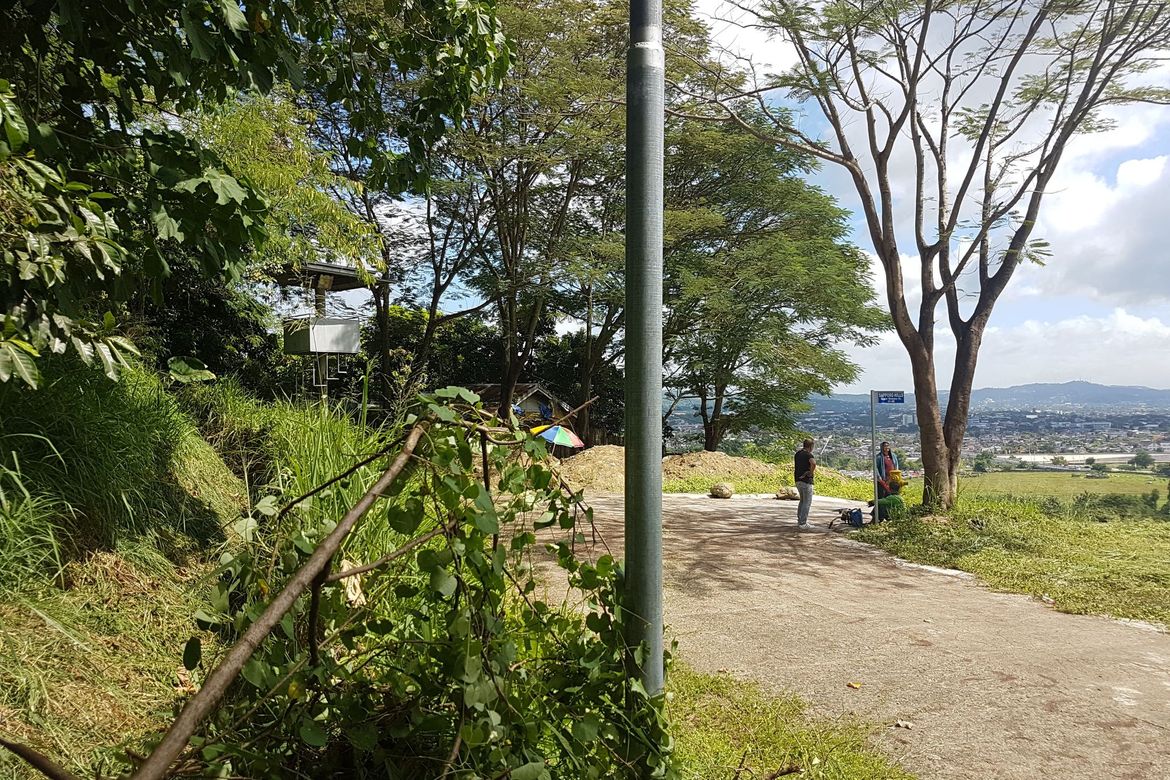 Land for Sale in LOYOLA GRAND VILLAS, Ramon Magsaysay, Quezon City, Metro Manila near LRT-1 Roosevelt