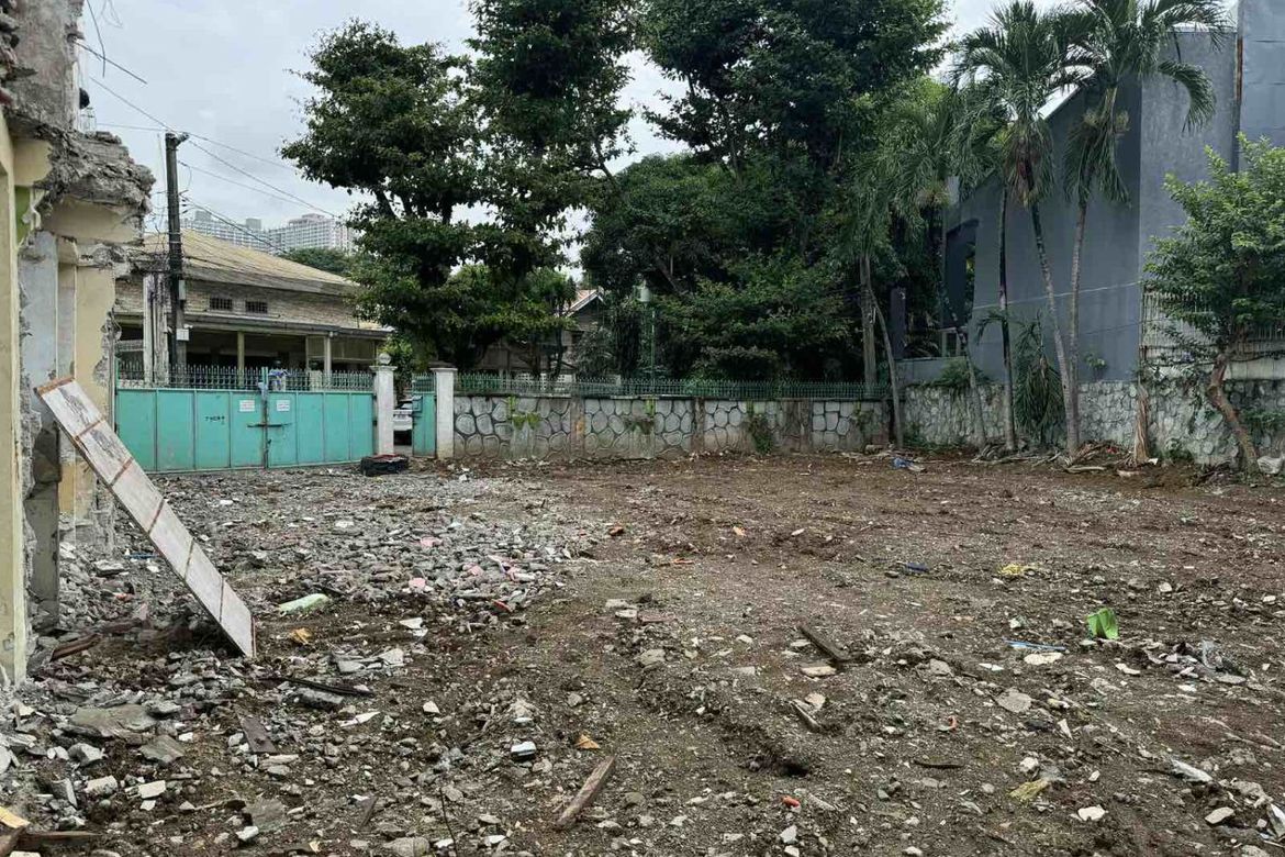 Land for Sale in Loyola Heights, Quezon City, Metro Manila near LRT-2 Katipunan – photo 2