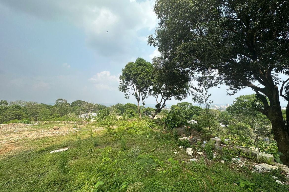 Land for Sale in Loyola Heights, Quezon City, Metro Manila – photo 4