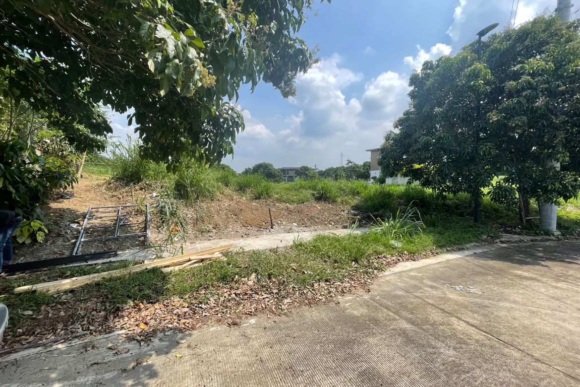 Land for Sale in Lumira Nuvali, Canlubang, Calamba, Laguna – photo 3