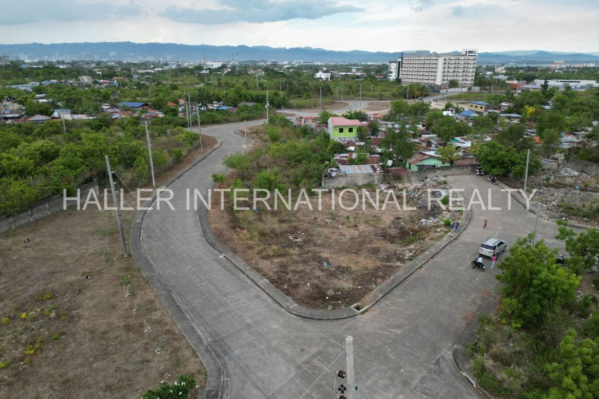 Land for Sale in Mactan, Lapu-Lapu, Cebu