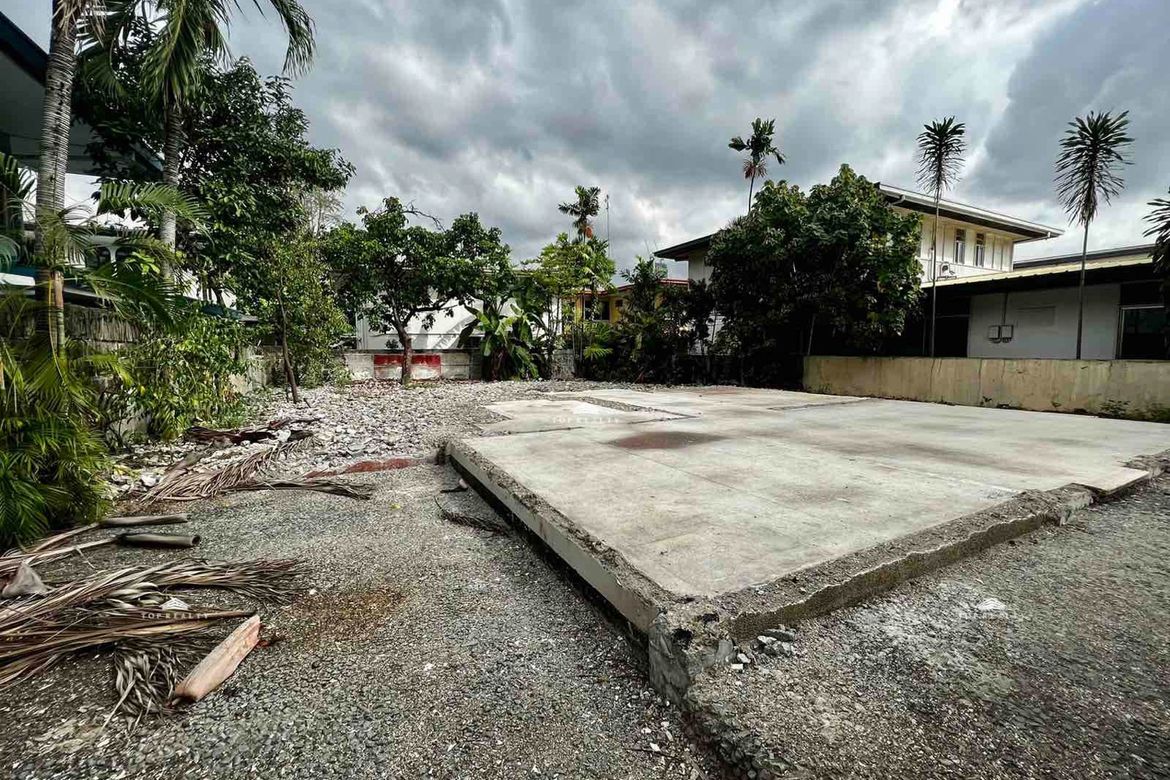 Land for Sale in Magallanes Village, Magallanes, Makati, Metro Manila near MRT-3 Magallanes