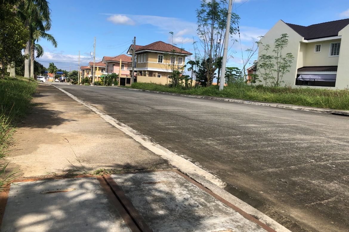 Land for Sale in Maguyam, Silang, Cavite – photo 4