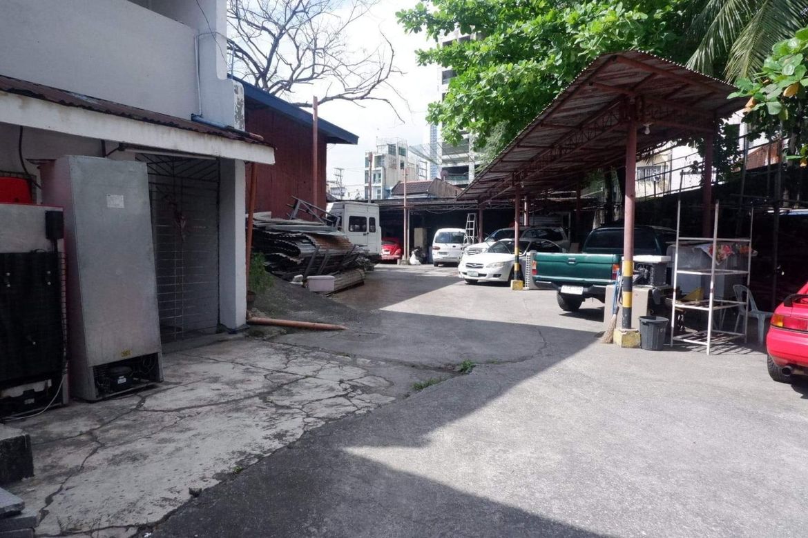 Land for Sale in Malate, Manila, Metro Manila near LRT-1 Vito Cruz – photo 4
