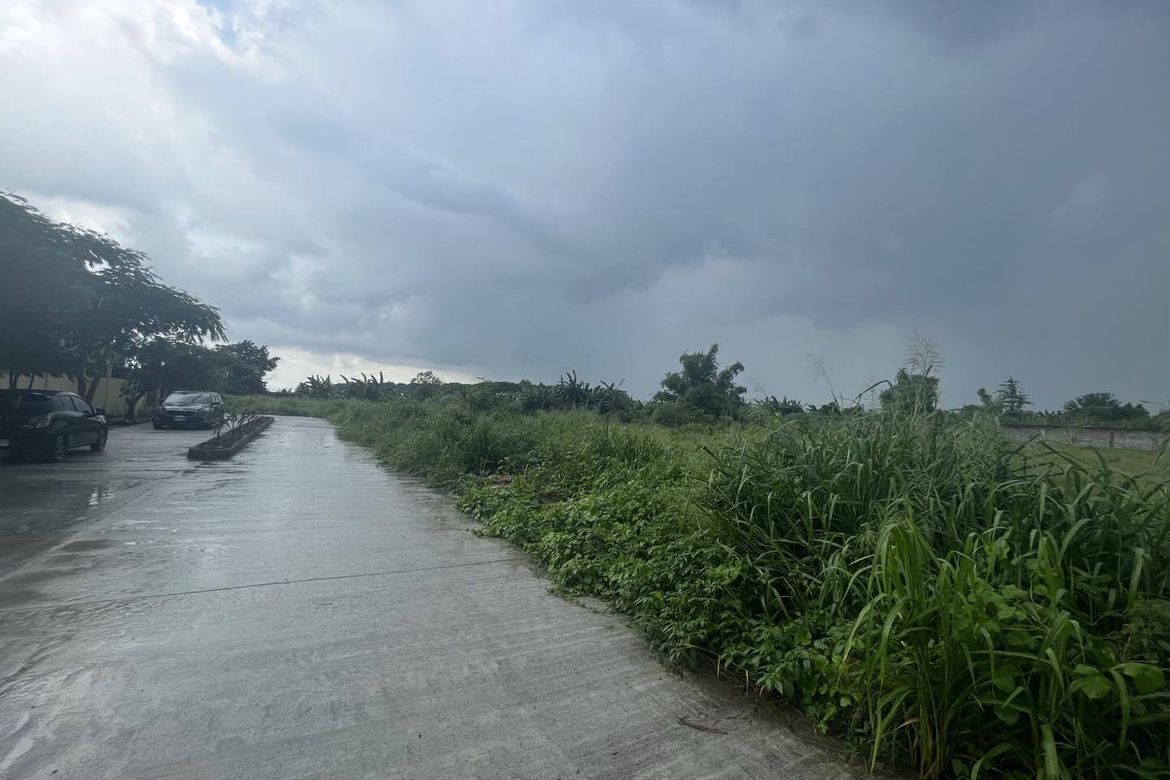 Land for Sale in Manibaug Paralaya, Porac, Pampanga – photo 6