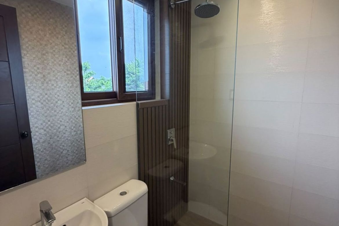 Land for Sale in McKinley Hill, Taguig, Metro Manila – photo 2