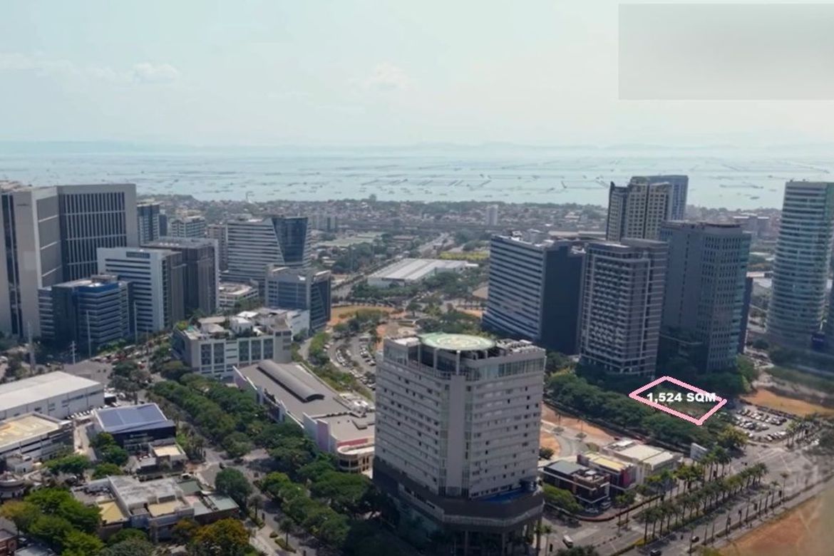 Land for Sale in McKinley Hill, Taguig, Metro Manila