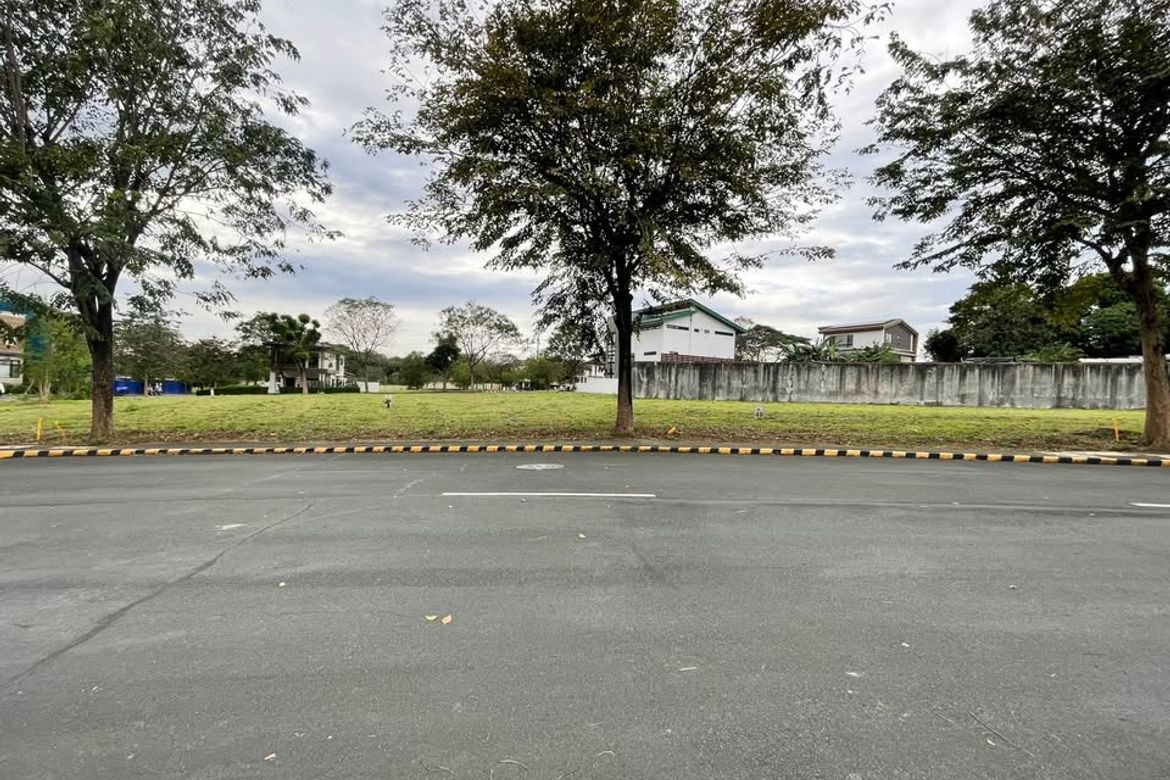Land for Sale in Mckinley West Village, Pinagsama, Taguig, Metro Manila – photo 2