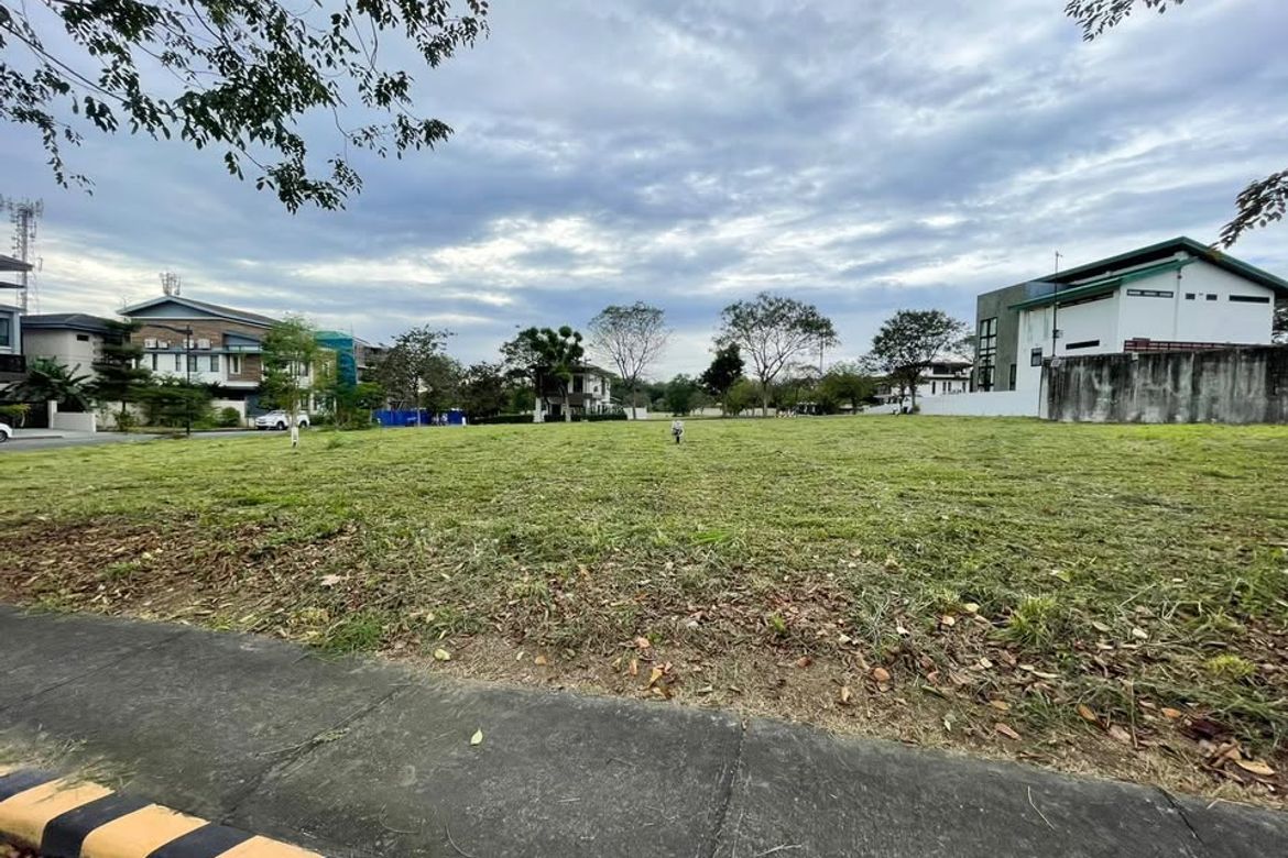 Land for Sale in Mckinley West Village, Pinagsama, Taguig, Metro Manila – photo 7