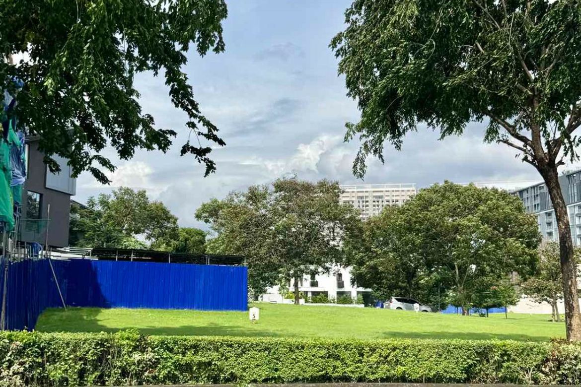 Land for Sale in Mckinley West Village, Pinagsama, Taguig, Metro Manila – photo 2