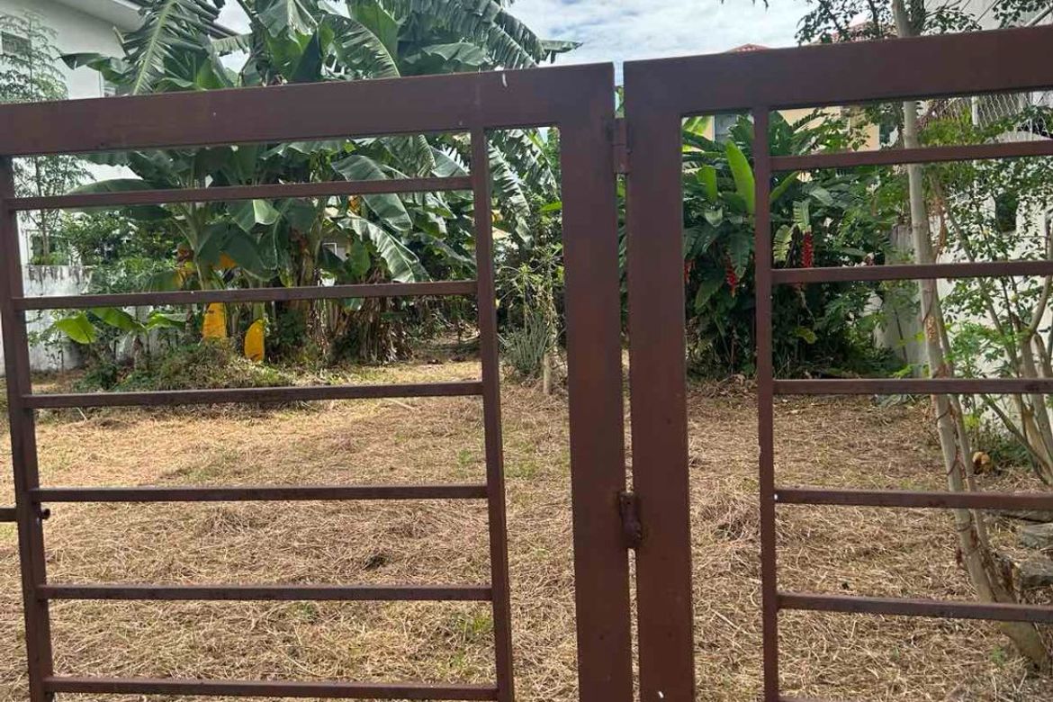 Land for Sale in Merville, Parañaque, Metro Manila – photo 3