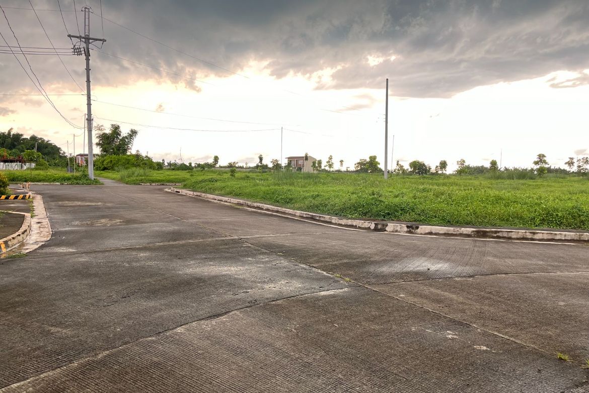 Land for Sale in MESILO, Sampaloc II, Dasmariñas, Cavite