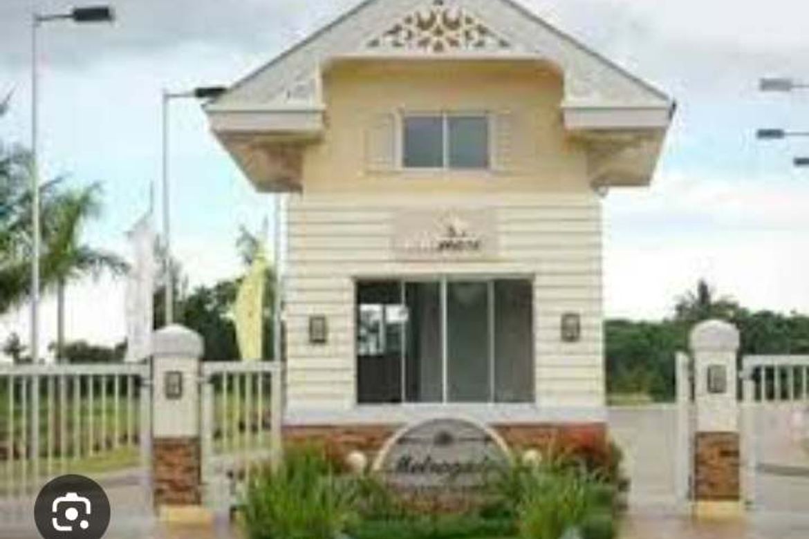 Land for Sale in Metrogate Tagaytay Manors, Silang Junction North, Tagaytay, Cavite – photo 2