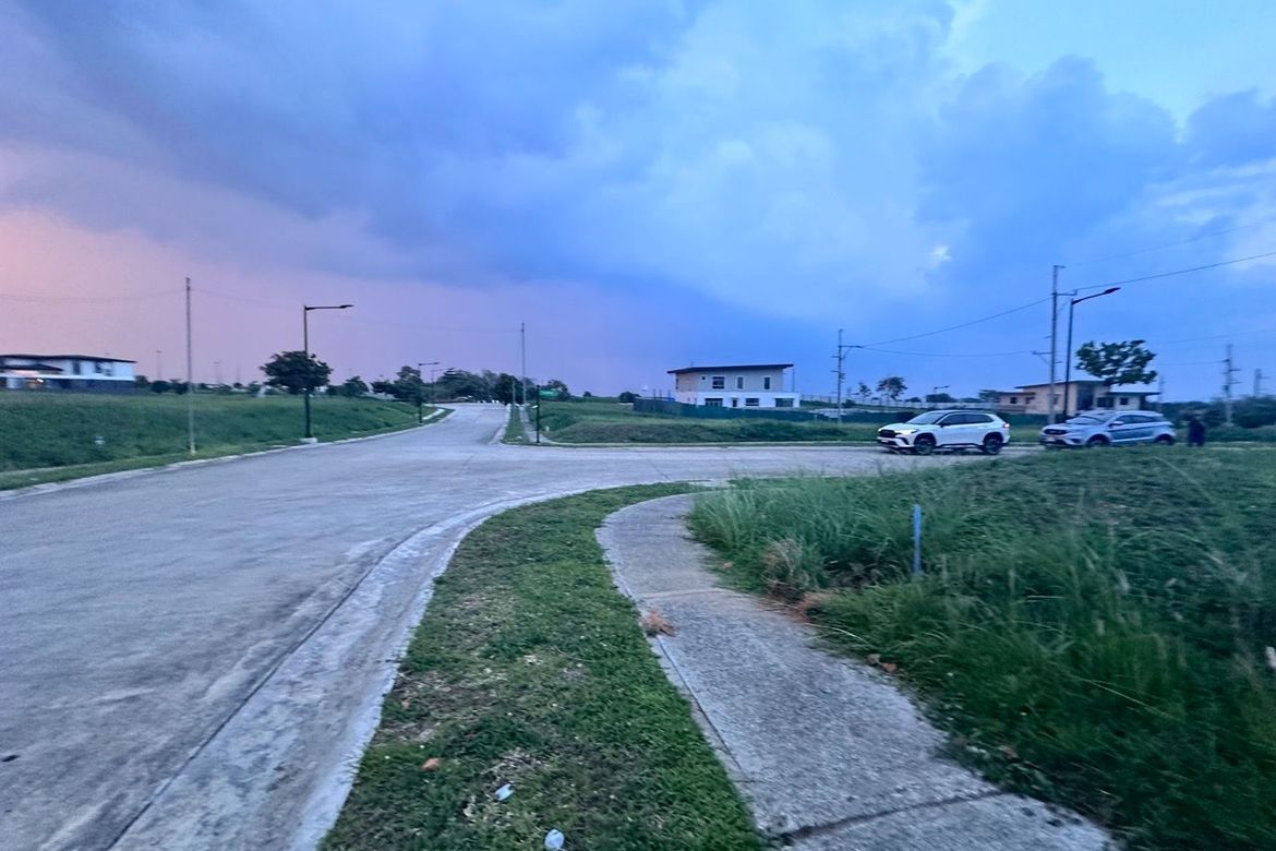 Land for Sale in Mondia NUVALI, Canlubang, Calamba, Laguna – photo 6